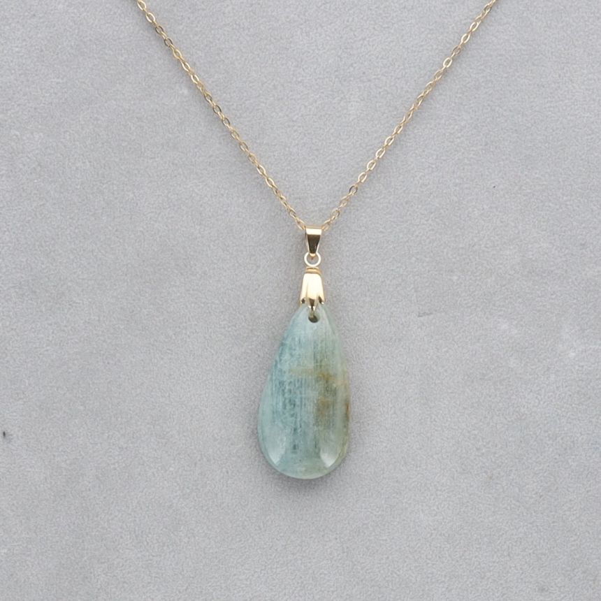 Aigue Marine Cabochon percé 56