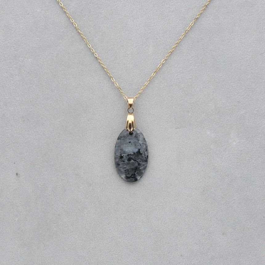 Larvikite Cabochon percé 48