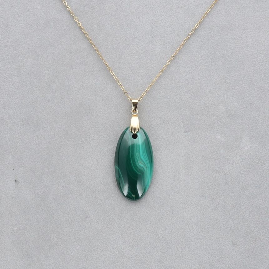 Malachite Cabochon percé 70