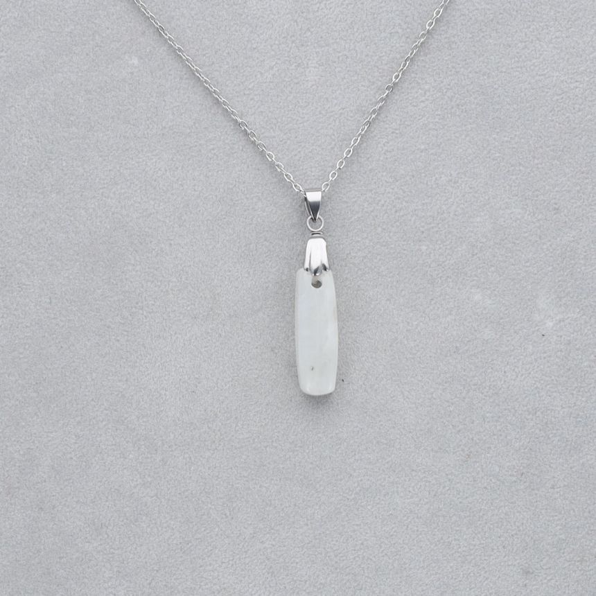 Pierre de Lune Cabochon percé 78