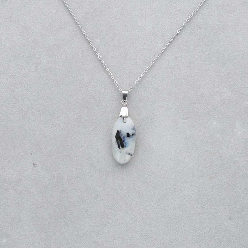 Pierre de Lune Tourmaline Cabochon percé 54