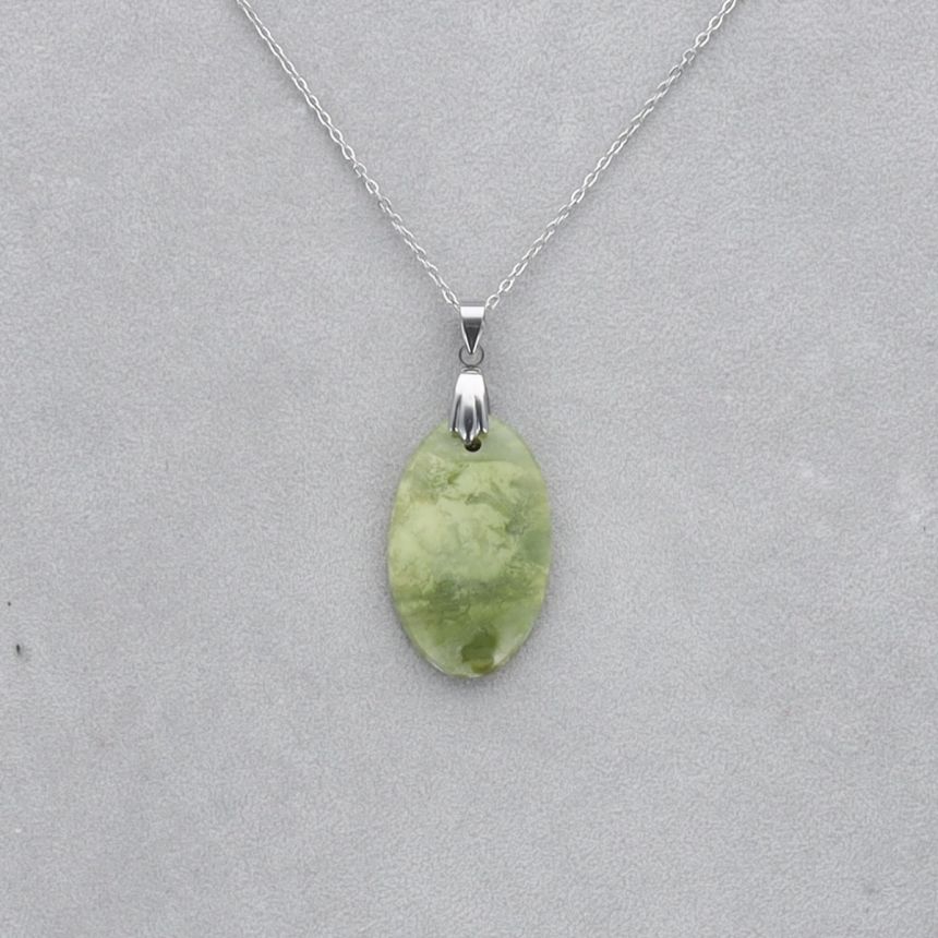 Serpentine Cabochon percé 2