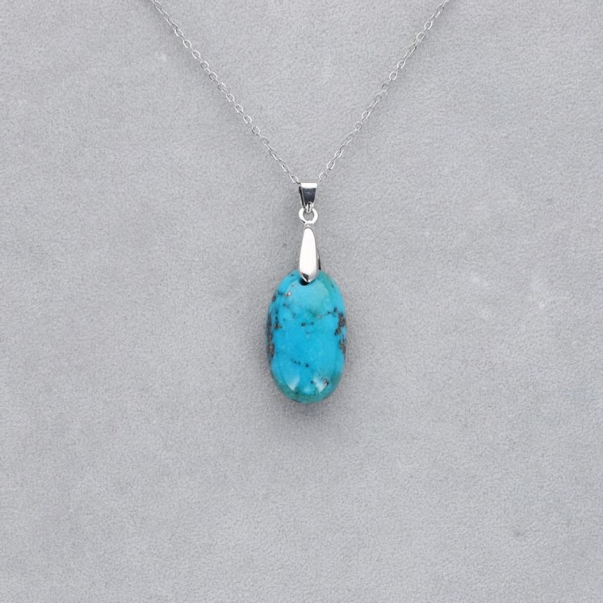 Turquoise Iranienne Cabochon percé 1